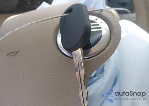 2008 Mercury Grand Marquis Ls z USA, uszkodzony, nr VIN 2MEFM75V38X630232